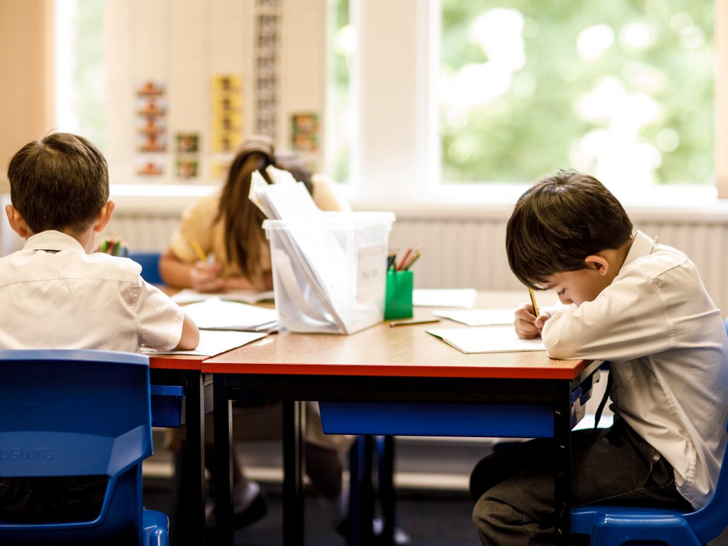 children writing